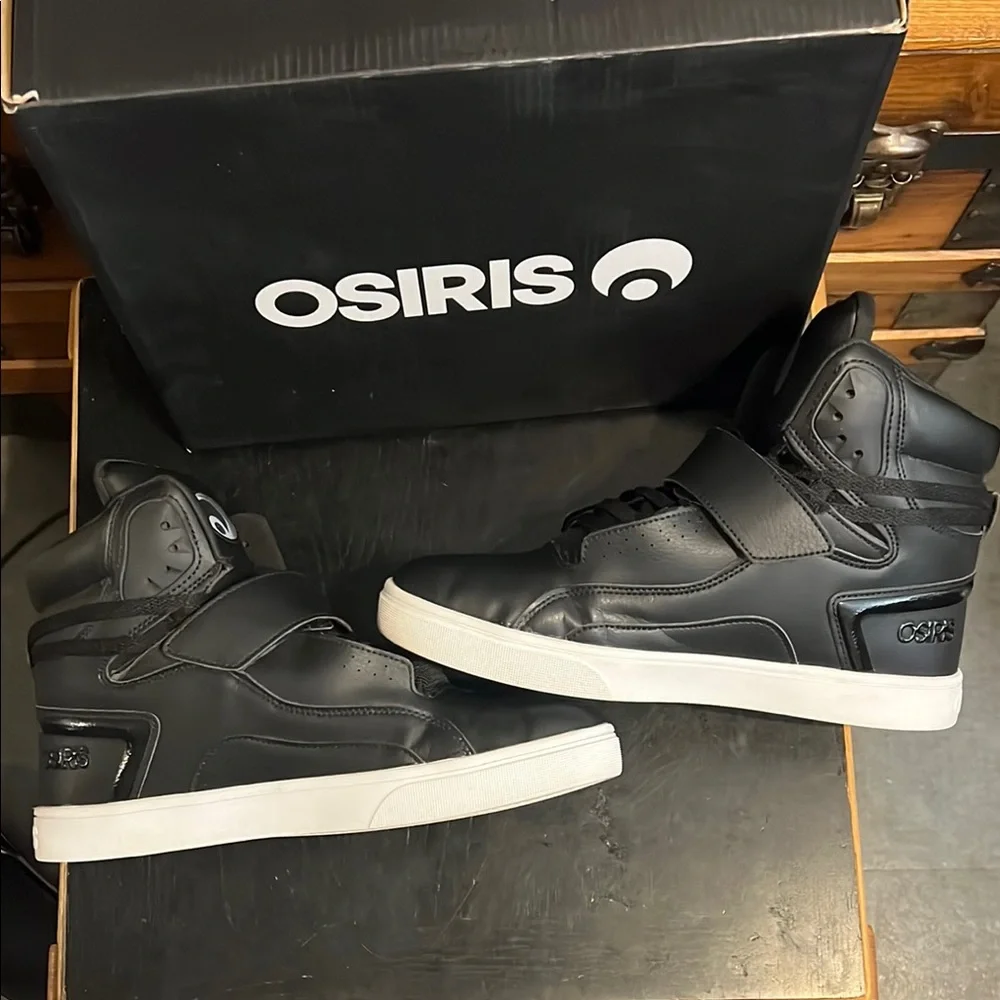 OSIRIS LIMITED EDITION LEATHER RIZE ULTRA HIGH TOPS SIZE 10